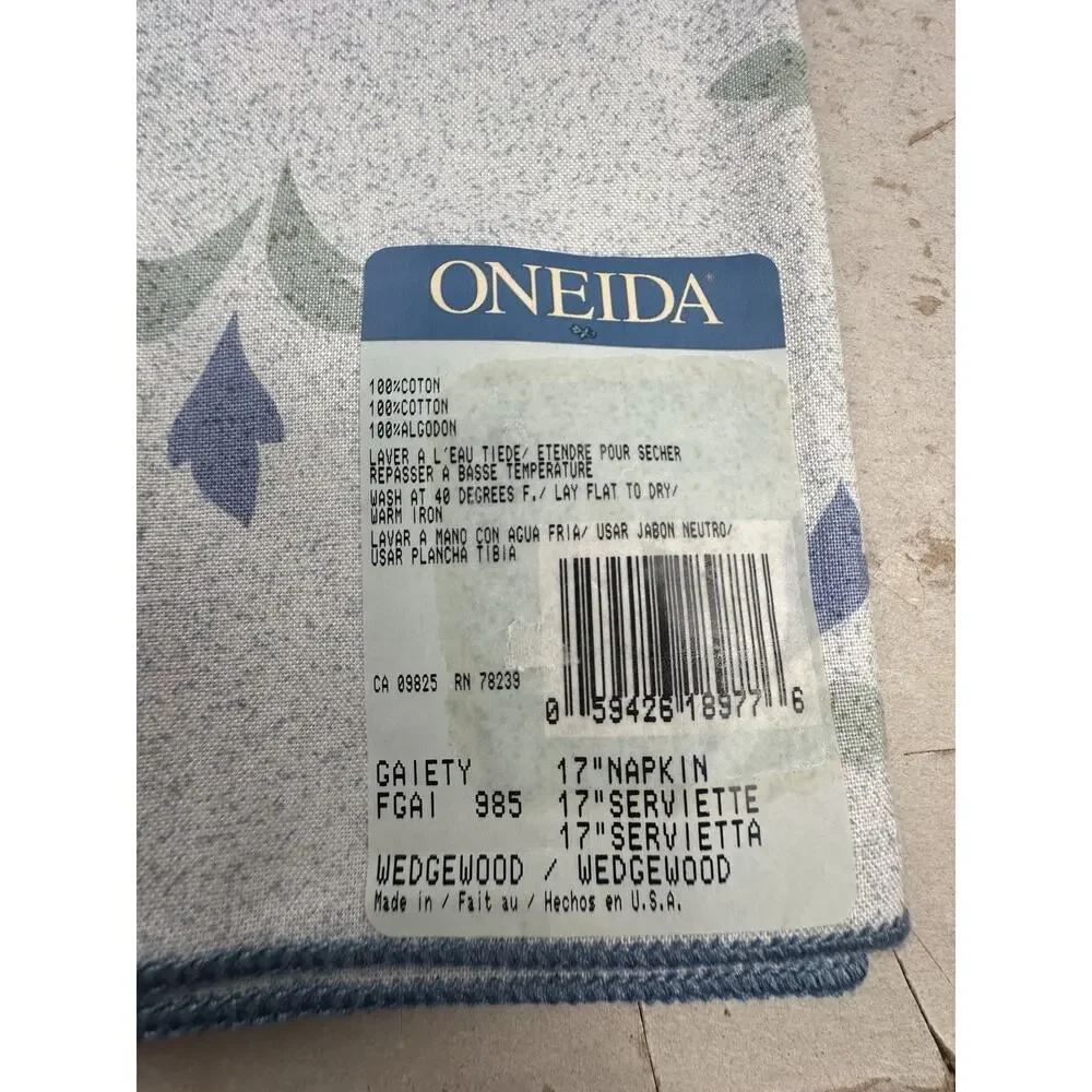 Lot of 13 Vintage Oneida Gaiety Wedgewood 17” Cotton Cloth Napkins NIP USA